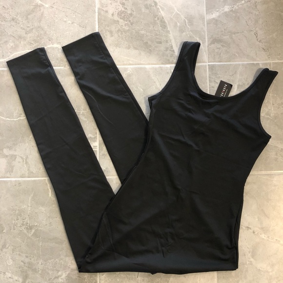 Brand New Fashion Nova Nova Boost Jumpsuit - Picture 4 of 12